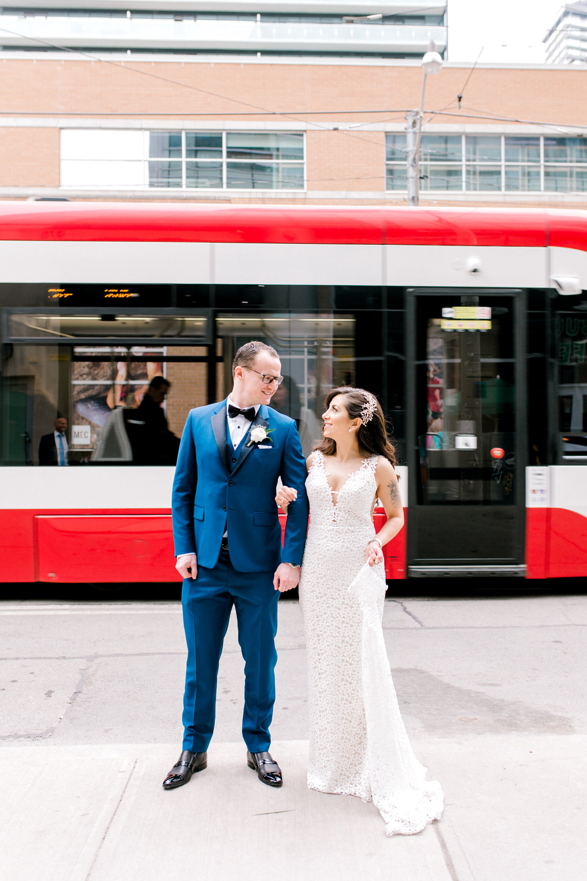 Toronto Wedding Photographer Gallery 2020_WeeThreeSparrowsPhotography_354