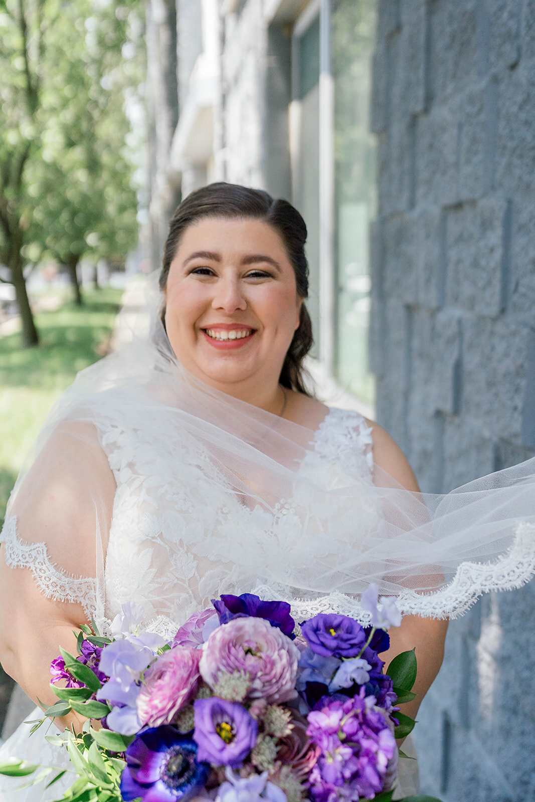 Eliana-Melmed-Photography-Chicago-LosAngeles-Jewish-WeddingPhotography-ElianaSklar-FirstLook-00049
