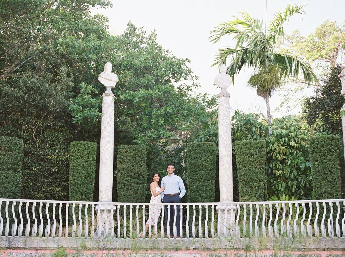 Engagement-Session-at-Vizcaya-Museum-17