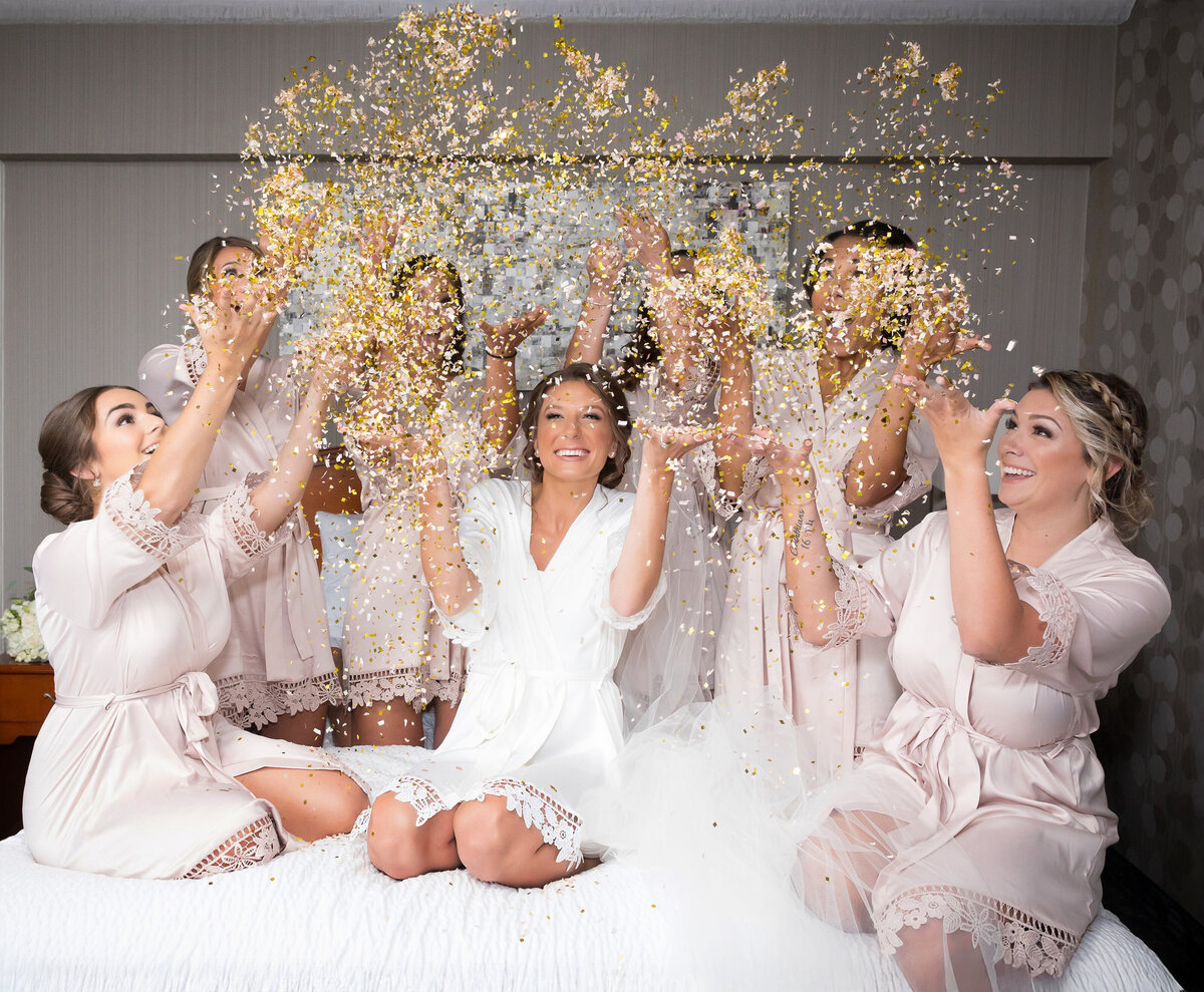 bridesmaids-bathrobe-throwing-confetti-NJ