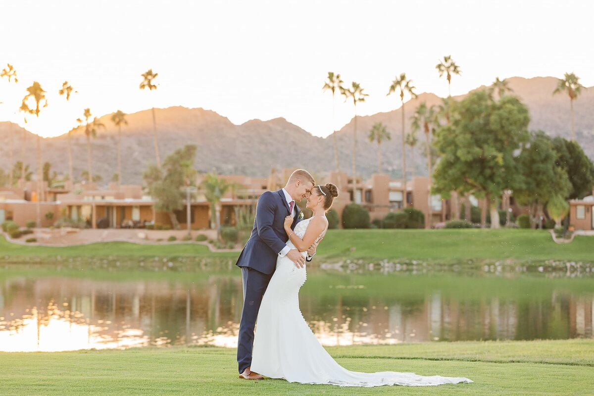 Scottsdale-Wedding-Photographers-McCormick-Ranch-Golf-Club-Bride-Groom-1459