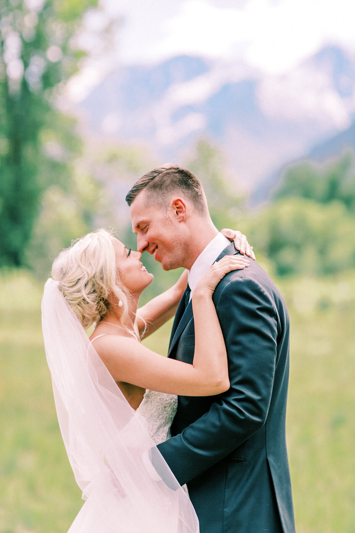 Leavenworth Mountain Wedding, Seattle Wedding Photographer (27)