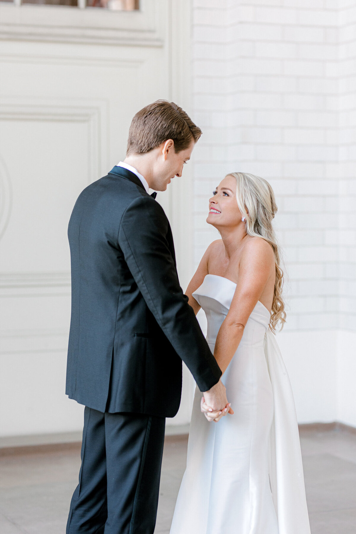 Madison & Michael's Wedding at Union Station | Dallas Wedding Photographer | Sami Kathryn Photography-54