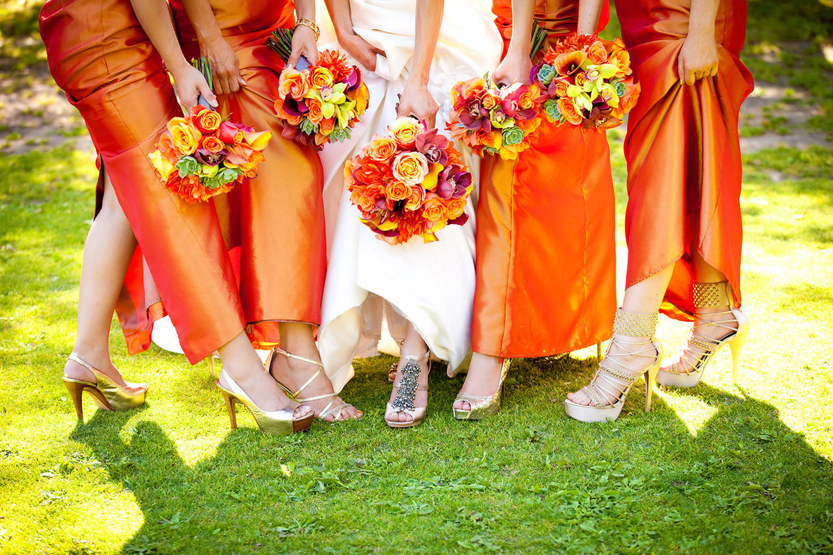 Twin Oaks wedding photos orange dresses