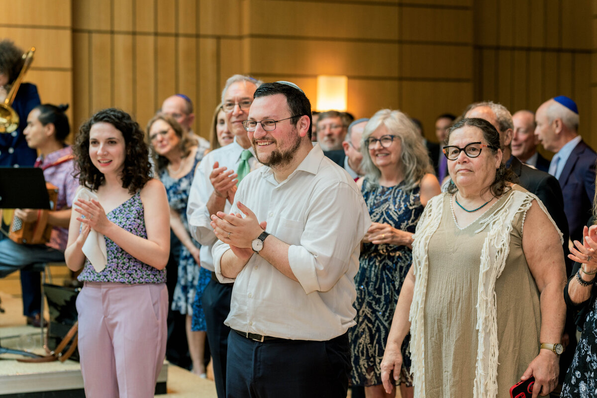 Eliana-Melmed-Photography-Chicago-LosAngeles-Jewish-WeddingPhotography-ShulaNoah-Shtick-00294