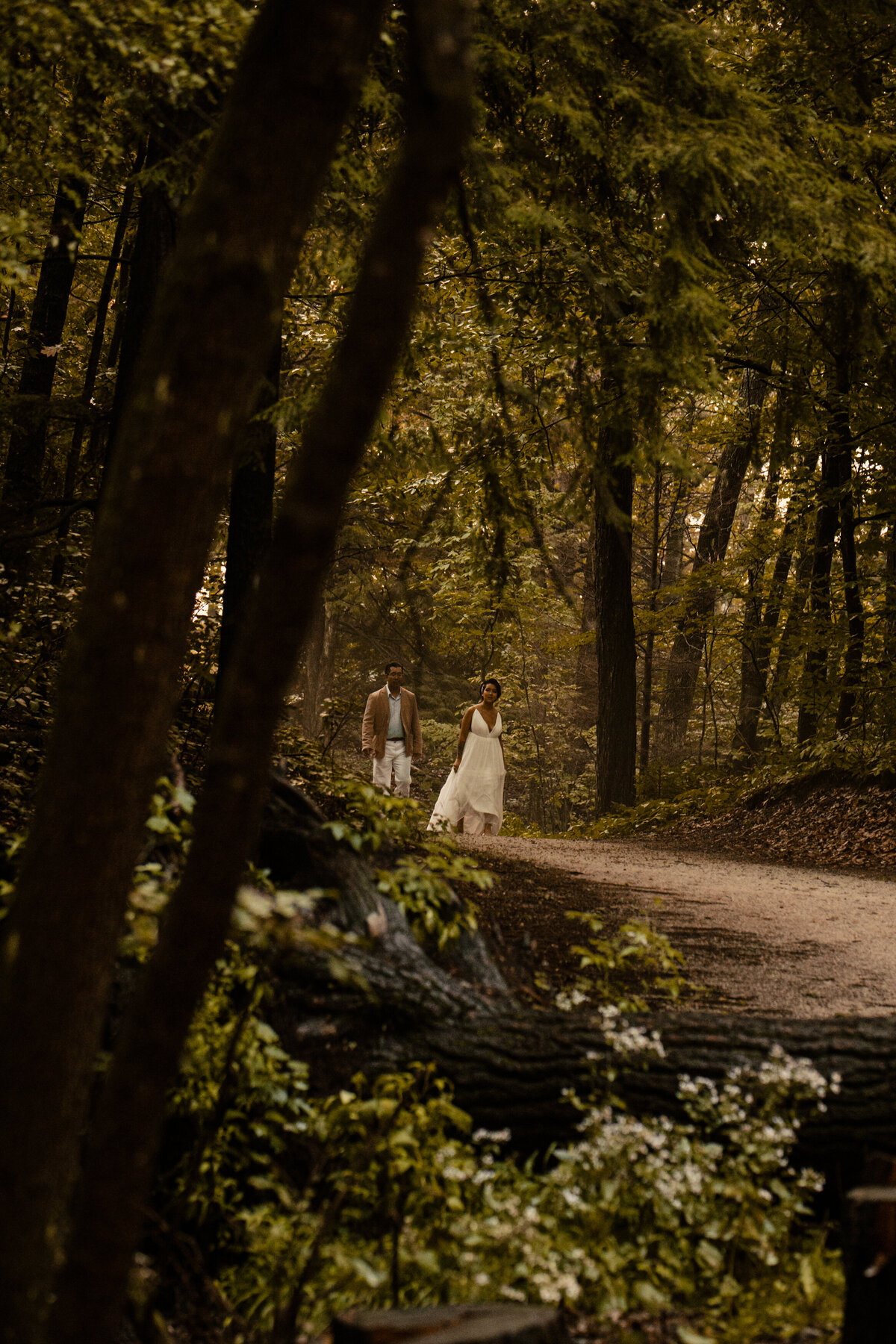 Duluth-MN-Elopement-Photographer-Roots-Revival-1314