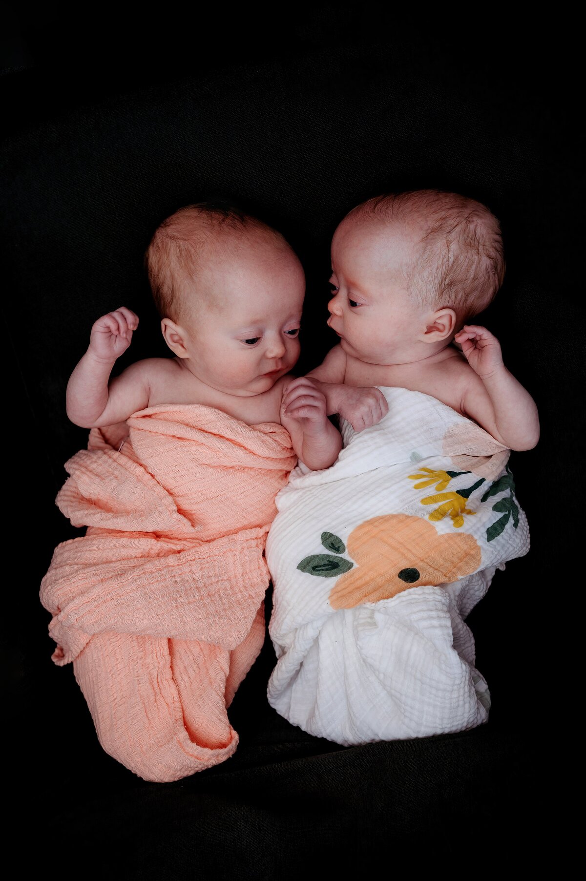 Twin snuggle McKennaPattersonPhotography