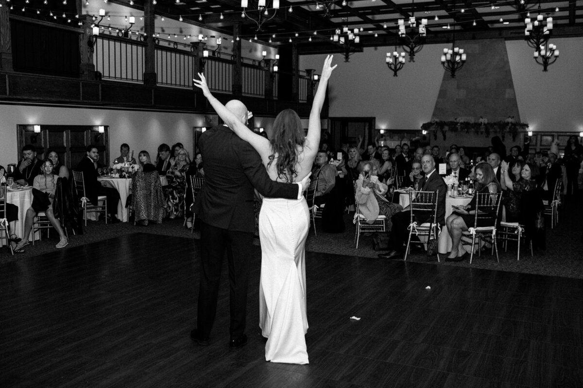 SMC2024-10-26 Allison + Zach Wedding468211-176