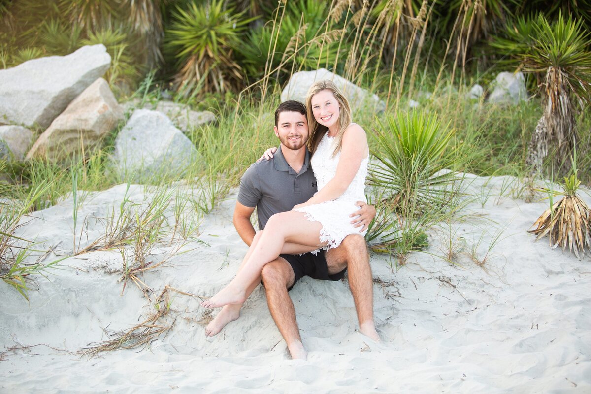 couple-beach-short-white-dress