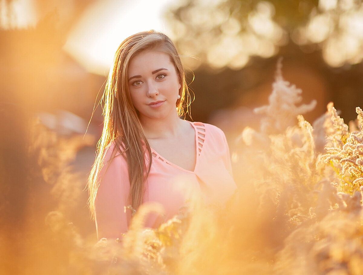 Senior session of young girl during sunset