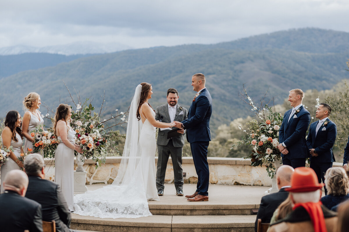 THEDELAURAS_HOLMAN_RANCH_CARMELVALLEY_WEDDING_ERIN_REX_0810-875