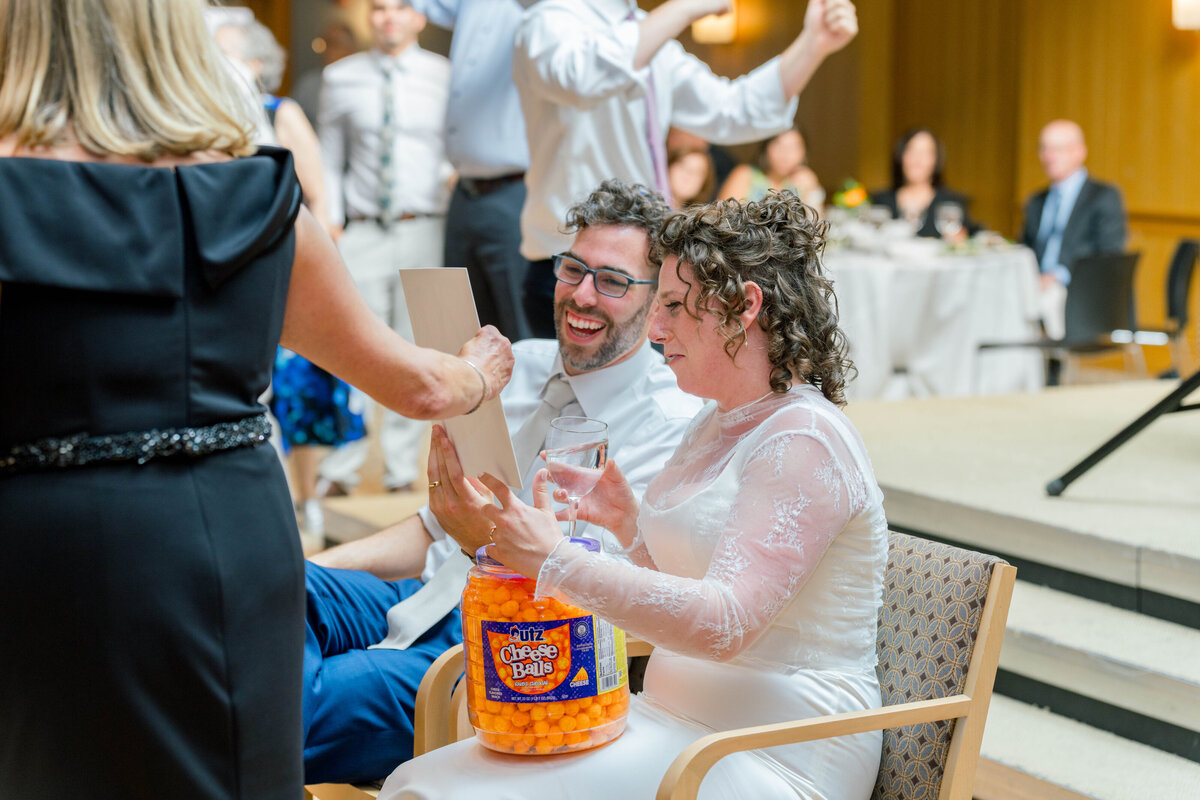 Eliana-Melmed-Photography-Chicago-LosAngeles-Jewish-WeddingPhotography-ShulaNoah-Shtick-00254