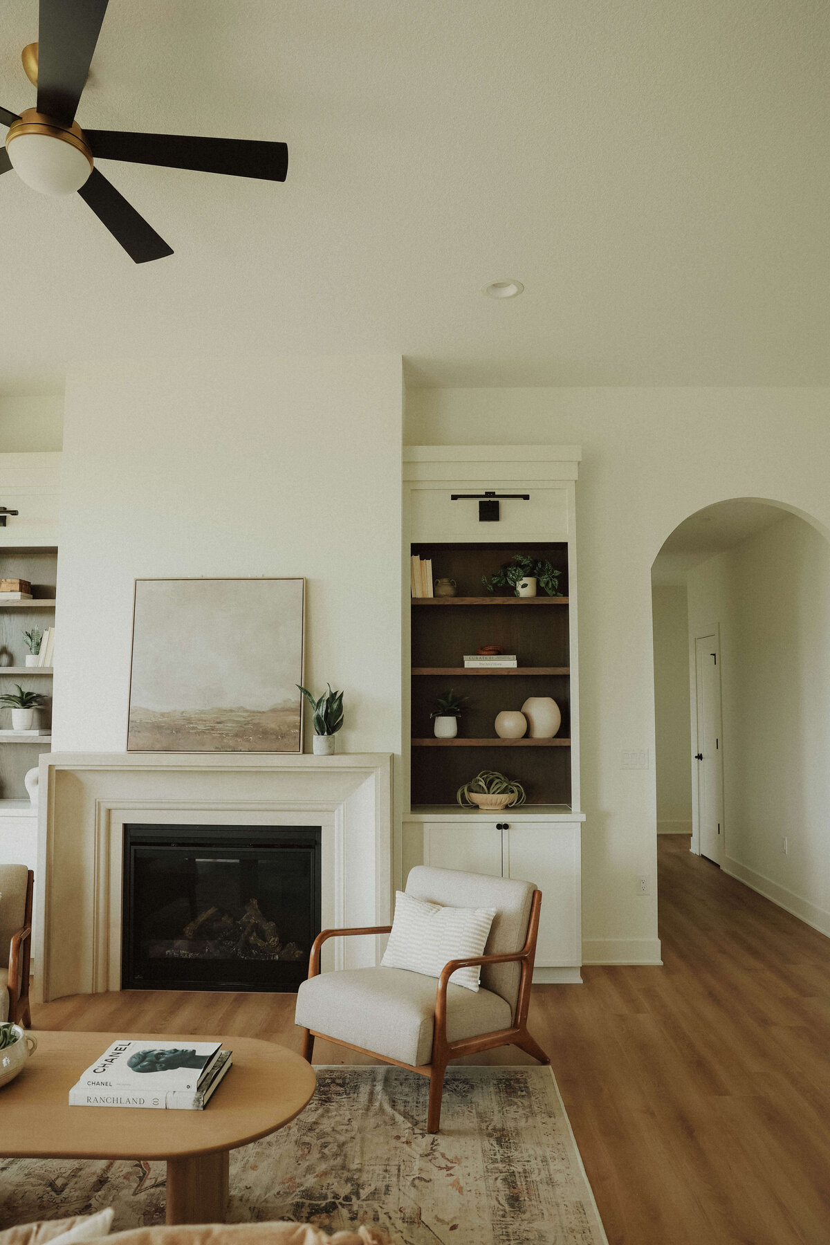 3034-Livingroom-Grimes-Central-Iowa-Custom-Home-JRL-Builders-3F1A1984