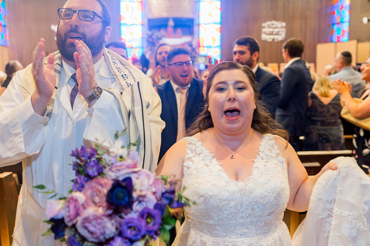 Eliana-Melmed-Photography-Chicago-LosAngeles-Jewish-WeddingPhotography-ElianaSklar-Chuppah-00225
