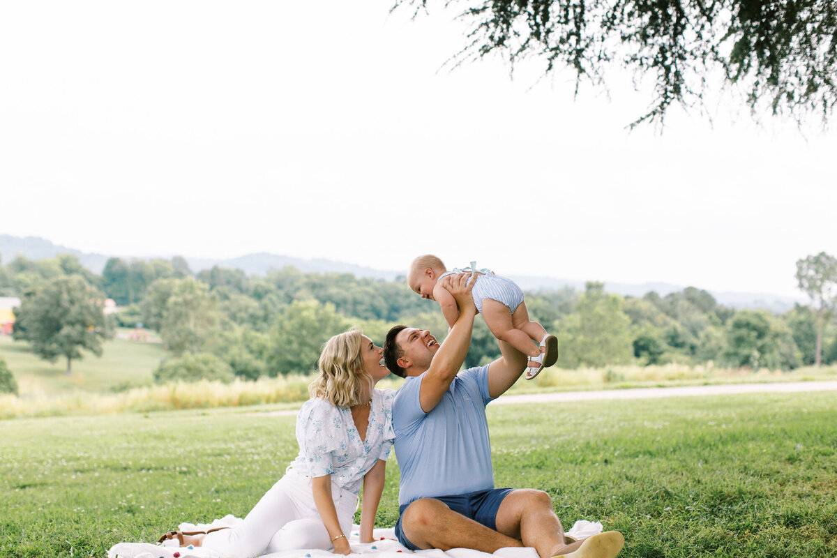 Daimler_9_Months_Abigail_Malone_Photography_Knoxville-55