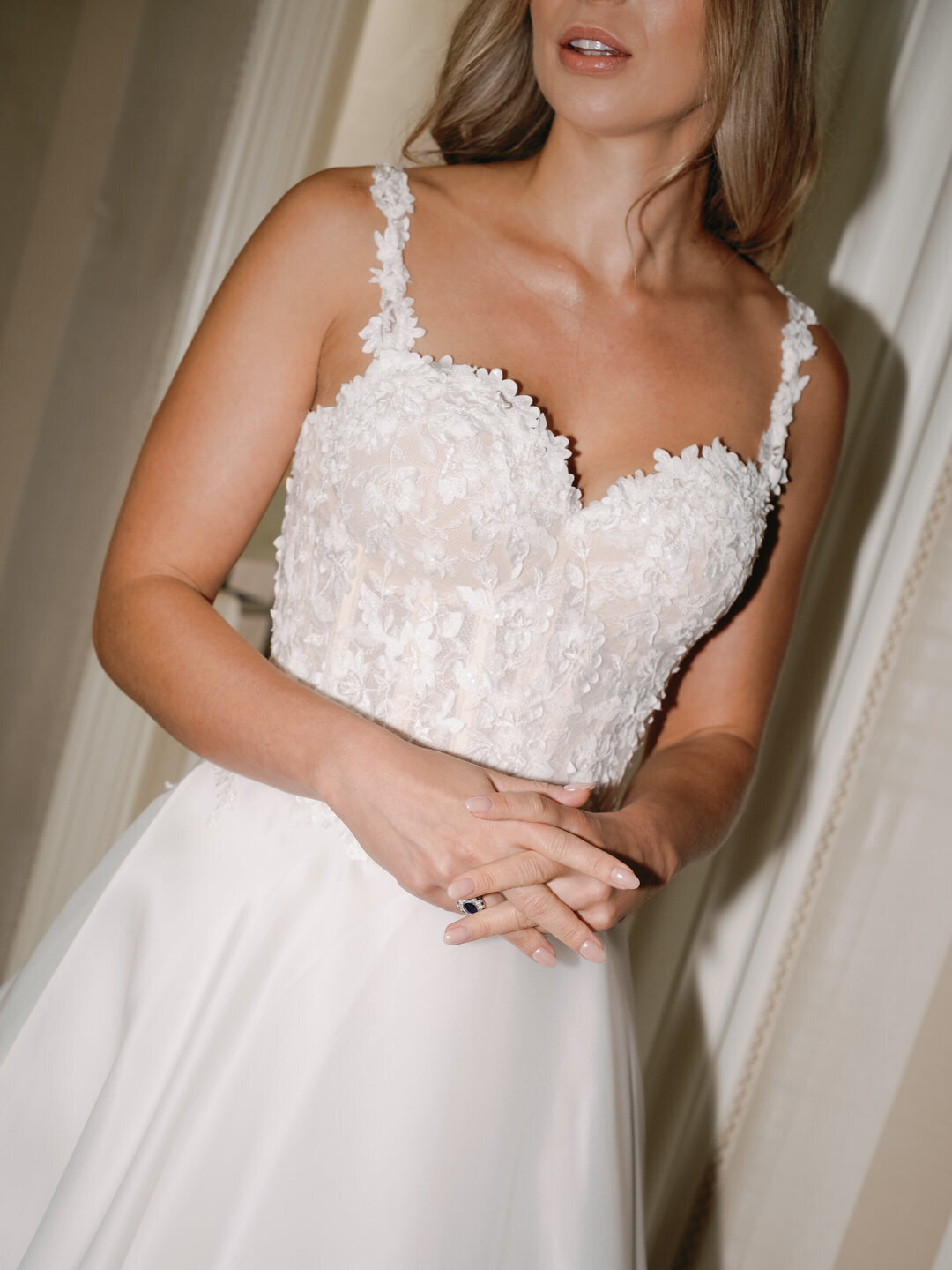 EmmaPilkington_Holly&Antoine-8
