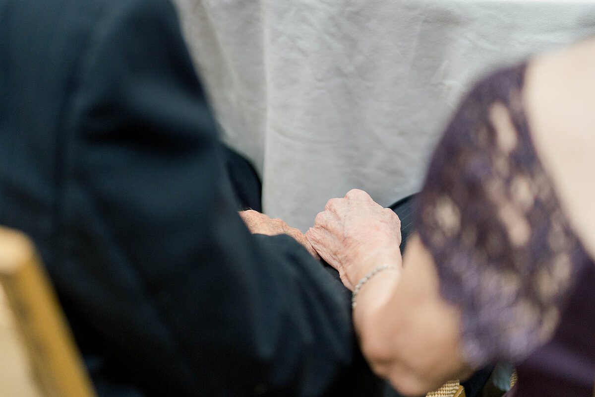 Eliana-Melmed-Photography-Chicago-LosAngeles-Jewish-WeddingPhotography-Ketubah-00045
