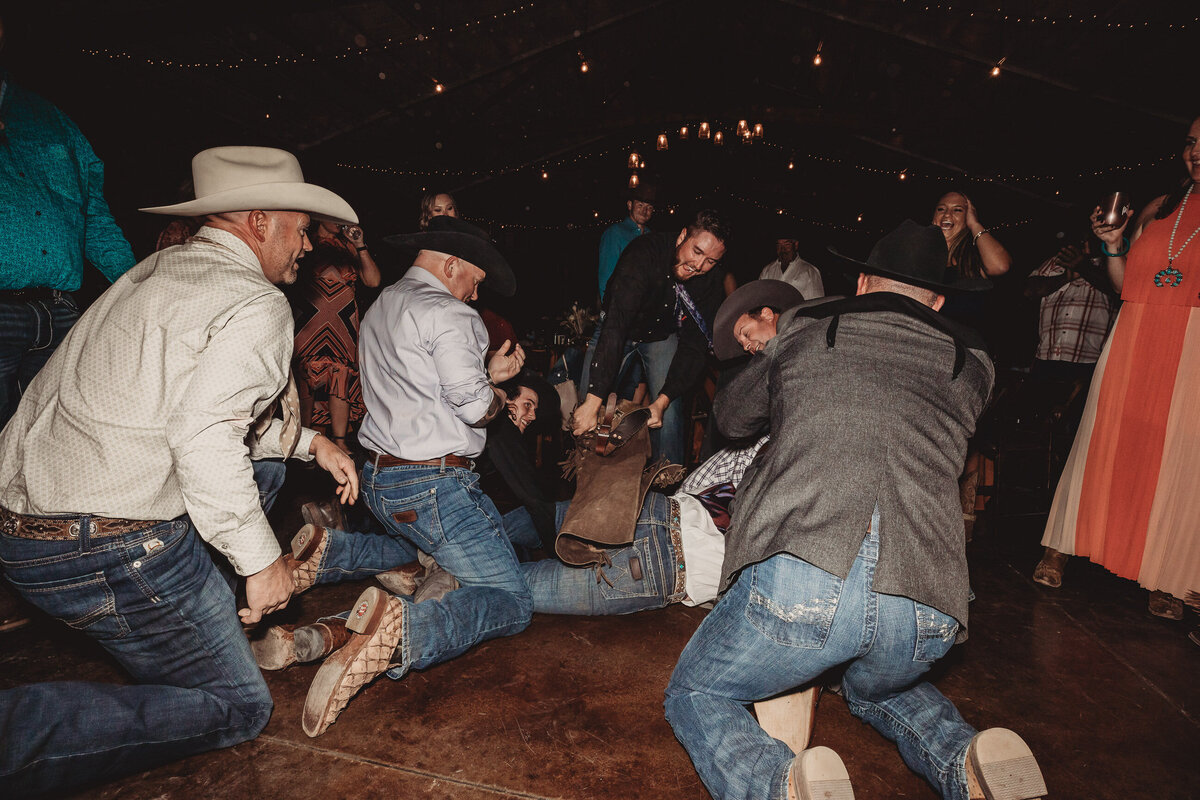 younger-ranch-wedding-Native-Roaming-Photography-90