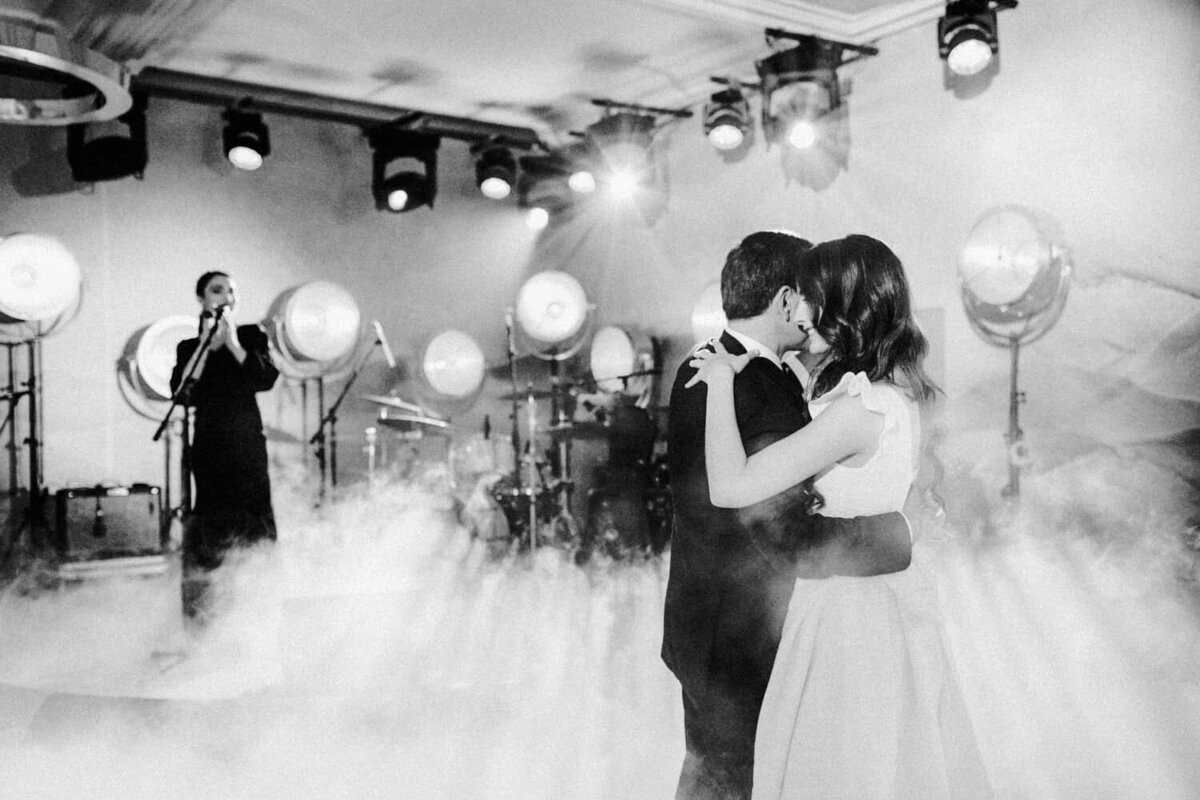 Podmoskovniye-vechera-wedding-We-production-About-you-decor-by-Julia-Kaptelova-Photography-059