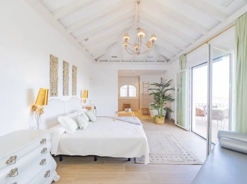 Sleeping room 1