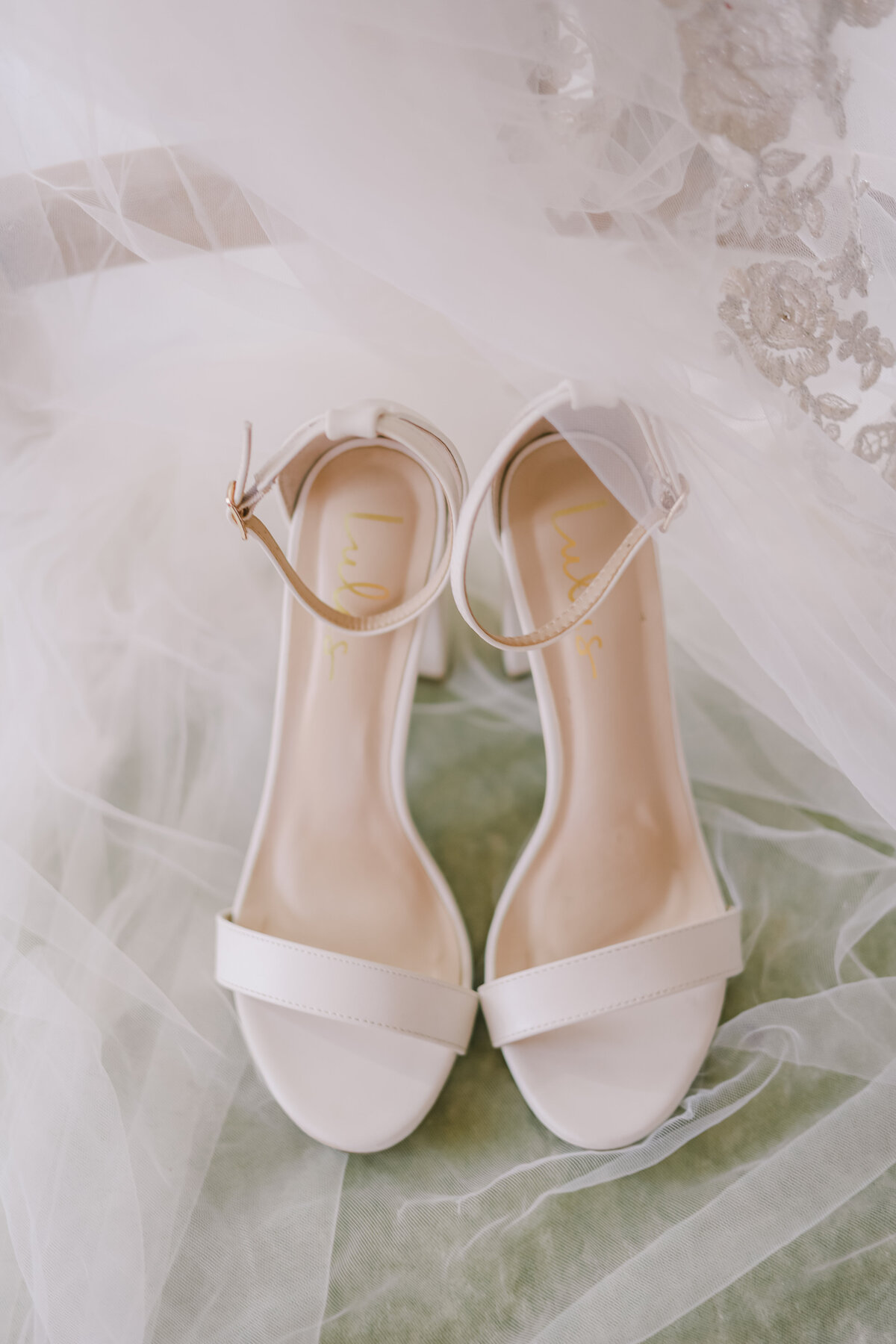 AEPHOTOGRAPHY+wedding dets-45