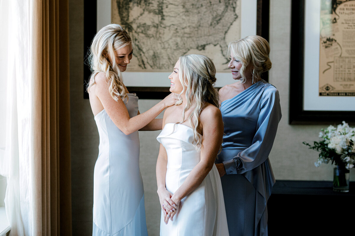 Madison & Michael's Wedding at Union Station | Dallas Wedding Photographer | Sami Kathryn Photography-38
