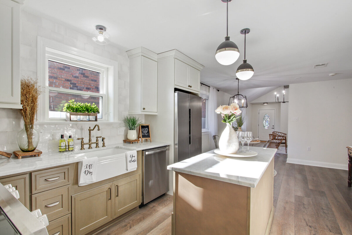 012_1600x1067_mls_1600x1067