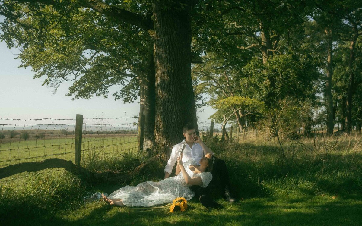 CouplePhotoshoot-TheSwiechs-TheBearCabinScotland-21