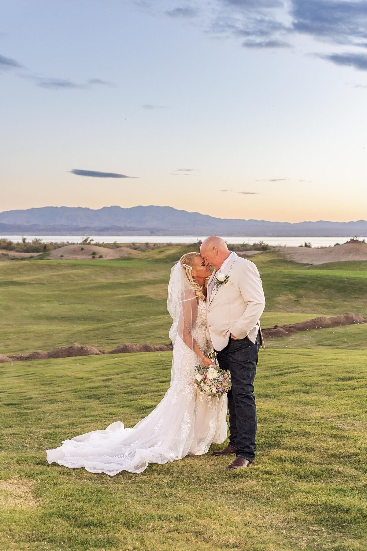 Elona Shea Photography_lake Havasu_Wedding_iron wolf_Refuge Golf Resort-35