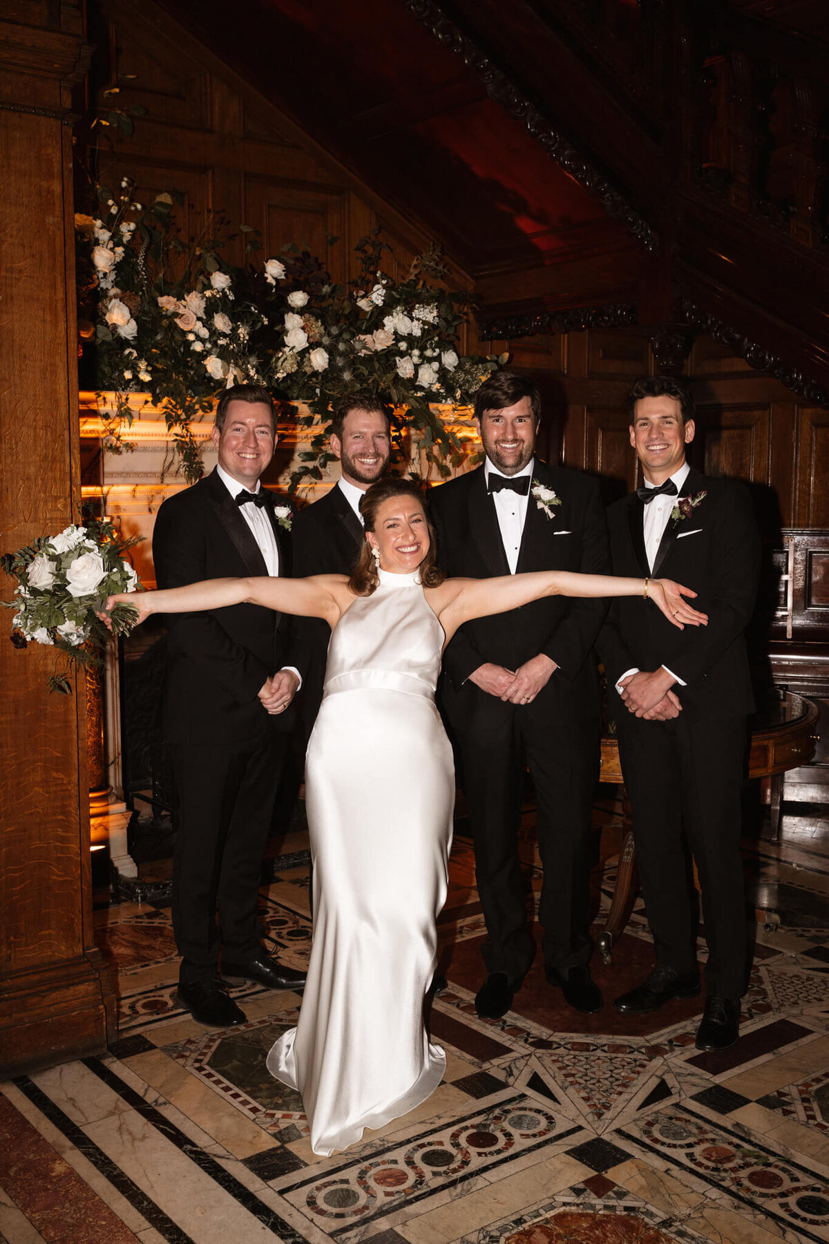Pesh-Flowers-London-Wedding-Florist-Two-Temple-Place-November23