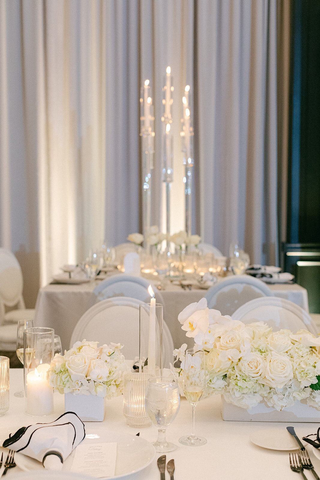 Chic outdoor wedding ceremony at Nemacolin resort in Pennsylvania