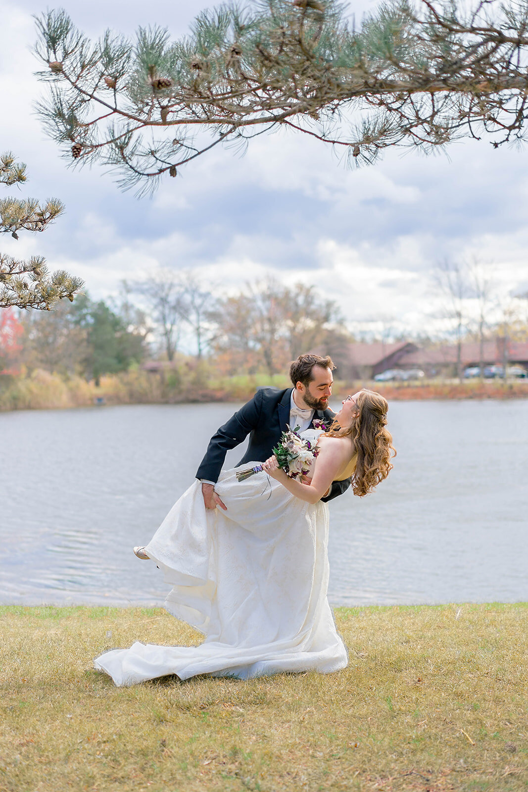 Eliana-Melmed-Photography-Chicago-LosAngeles-Jewish-WeddingPhotography-CouplePortrait-00051