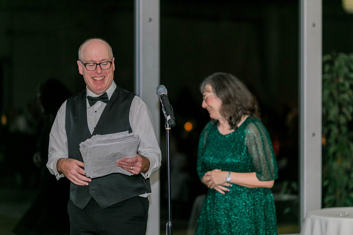 Eliana-Melmed-Photography-Chicago-LosAngeles-Jewish-WeddingPhotography-DInnerSpeeches-00063