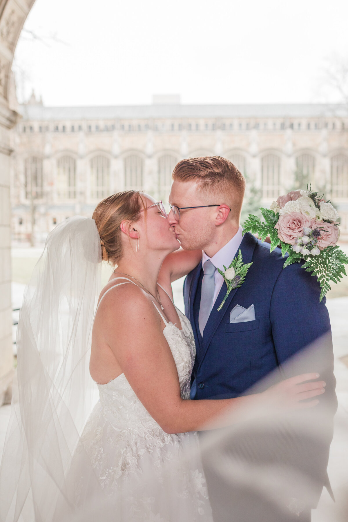 LillieMaePhoto-Lindsey&JoshWedding-Portraits-3848