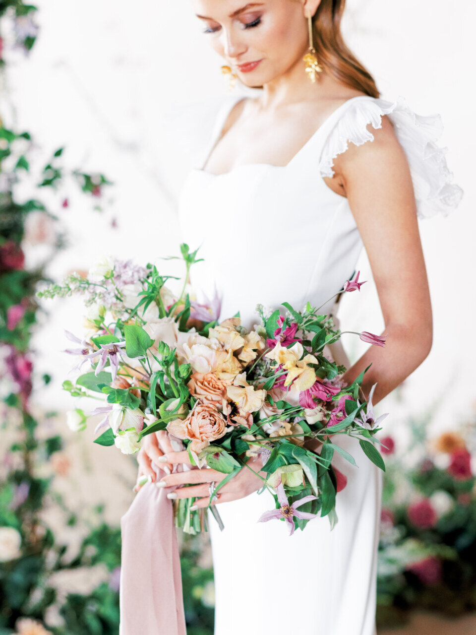 bridal bouquet lilac, studio fleurette, twin cities wedding