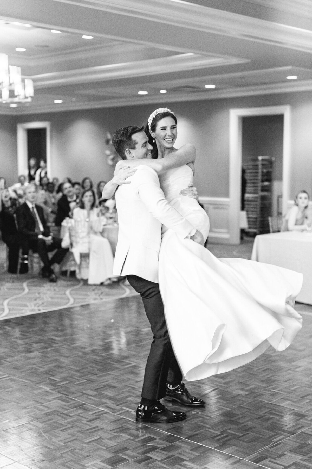 butterfield-country-club-wedding-illinois-33