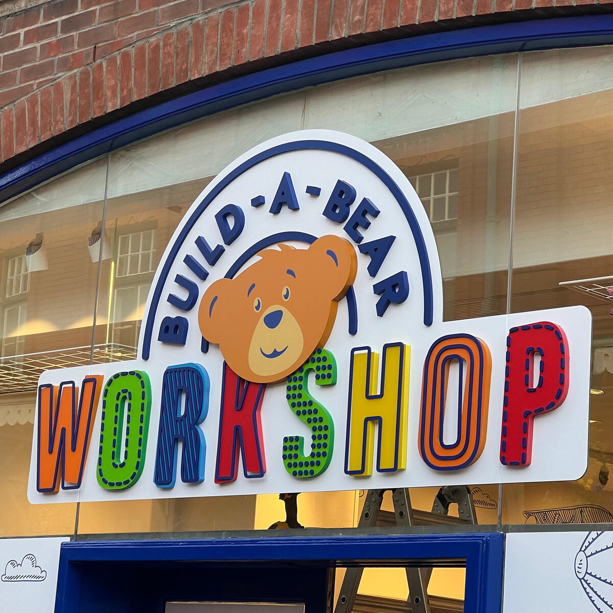 ellis-signs-build-a-bear-workshop-signage-2