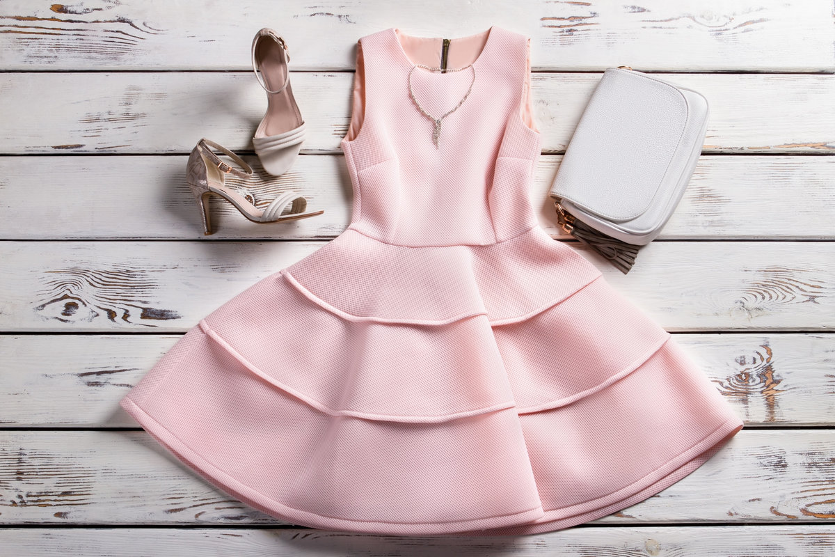 dress-with-footwear-and-jewelry-PX9B5FM