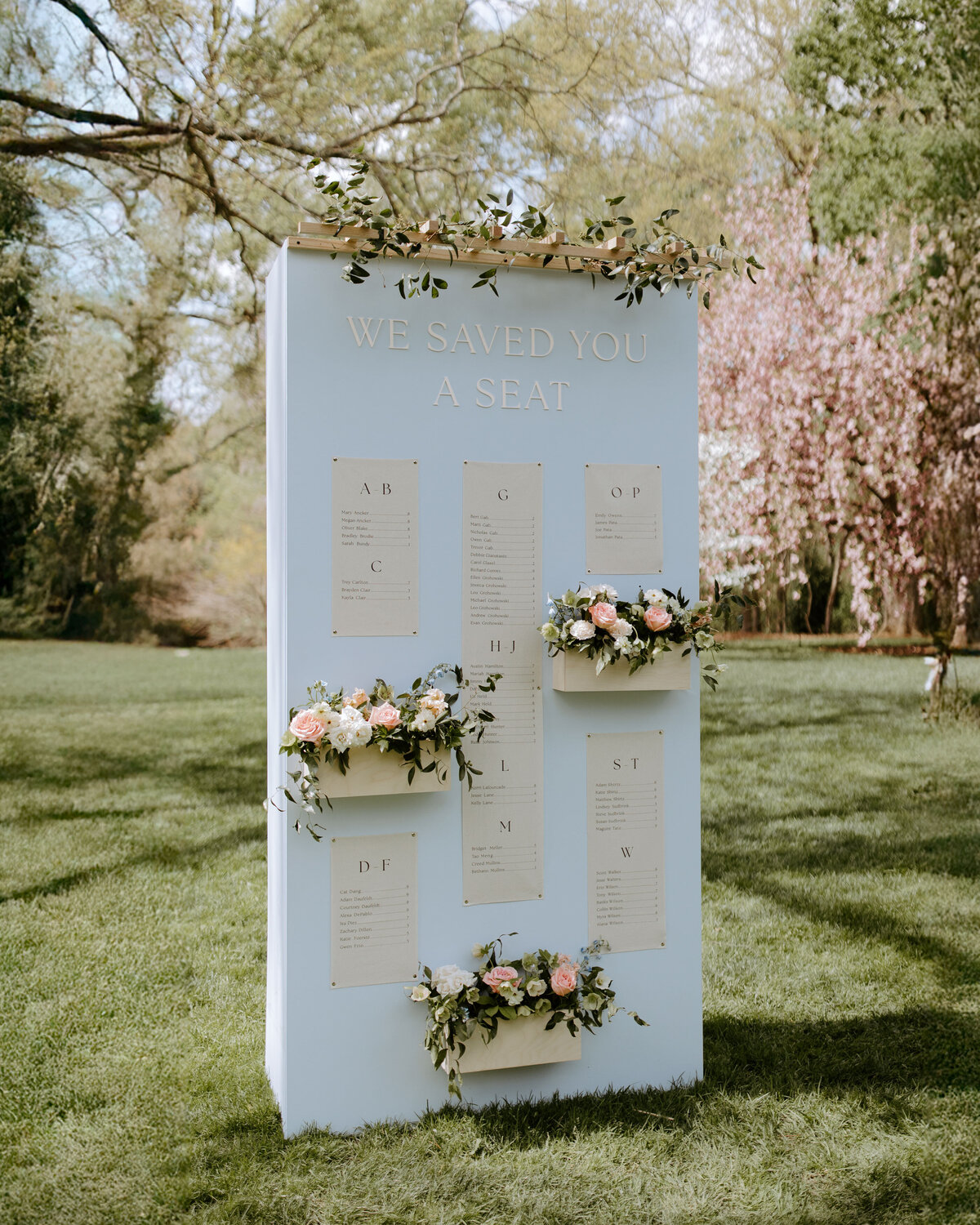 pixels-and-wood-seating chart-sign-winston salem-wedding-north carolina_graylyn_6