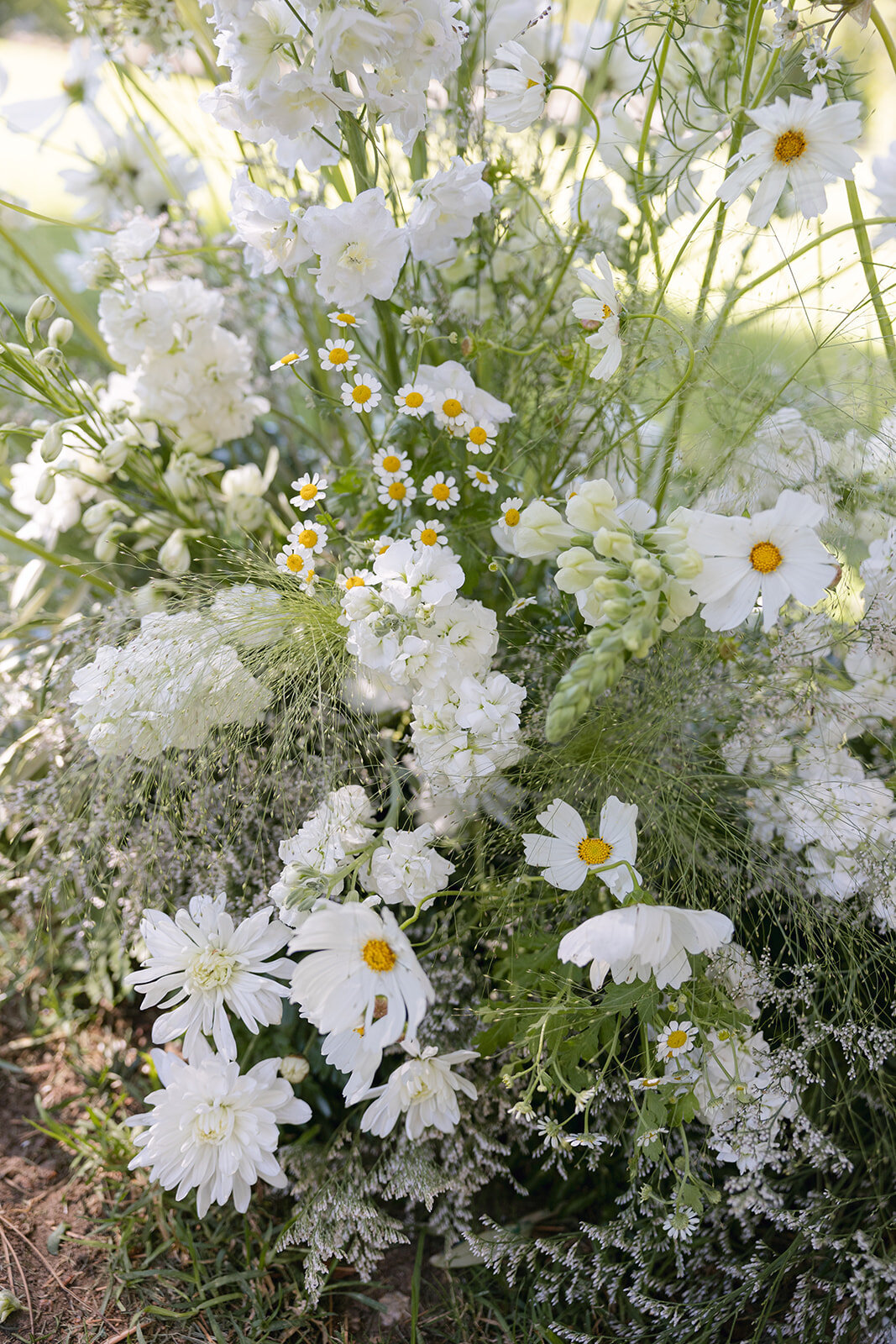 White and Green Wedding Ceremony Flowers at Hummingbird Nest Ranch