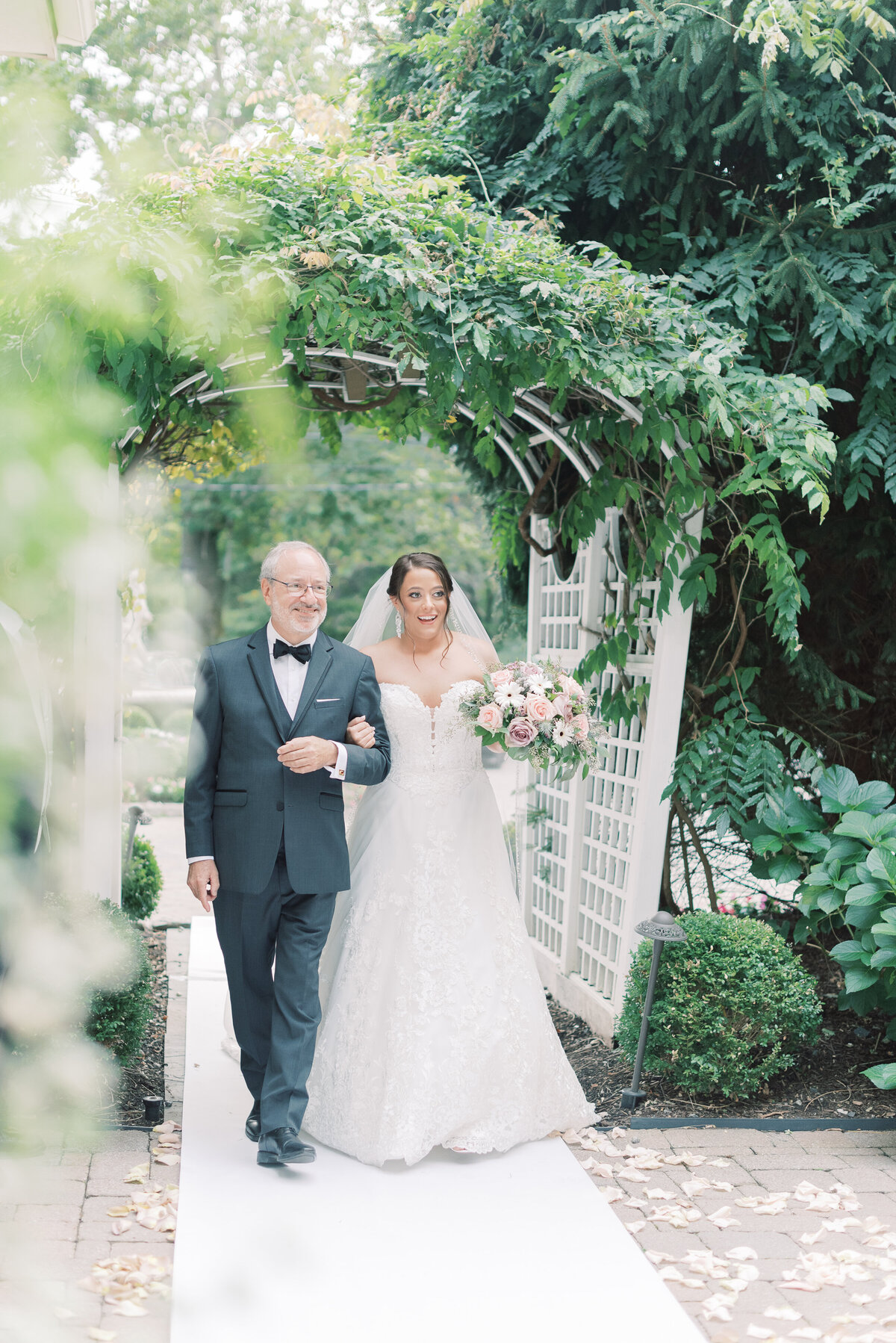 Michelle-Behre-Photography-Naninas-in-the-Park-Wedding-NJ-Wedding-Photographer-18