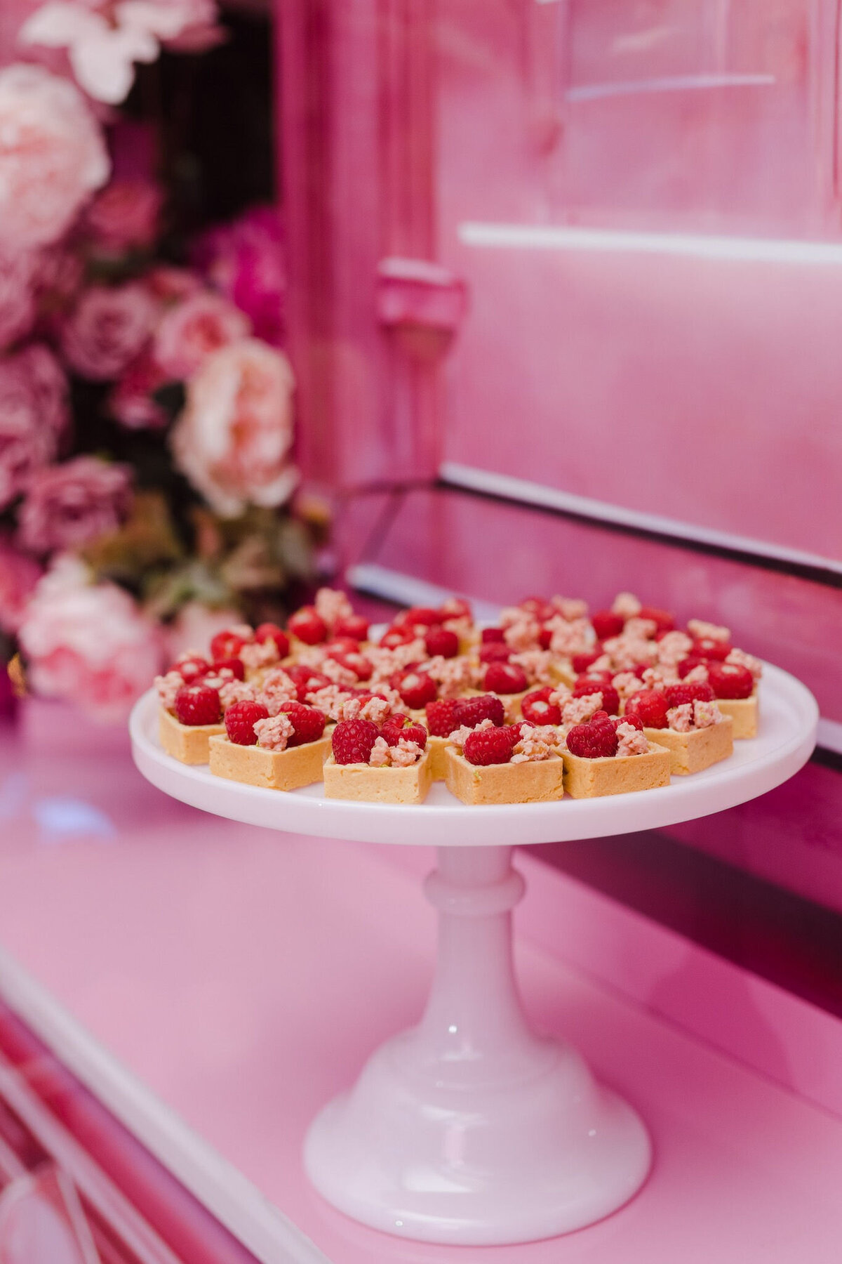 WedLuxe Show 2023 - Barbiecore Bakery photographed by Purple Tree Photography 20