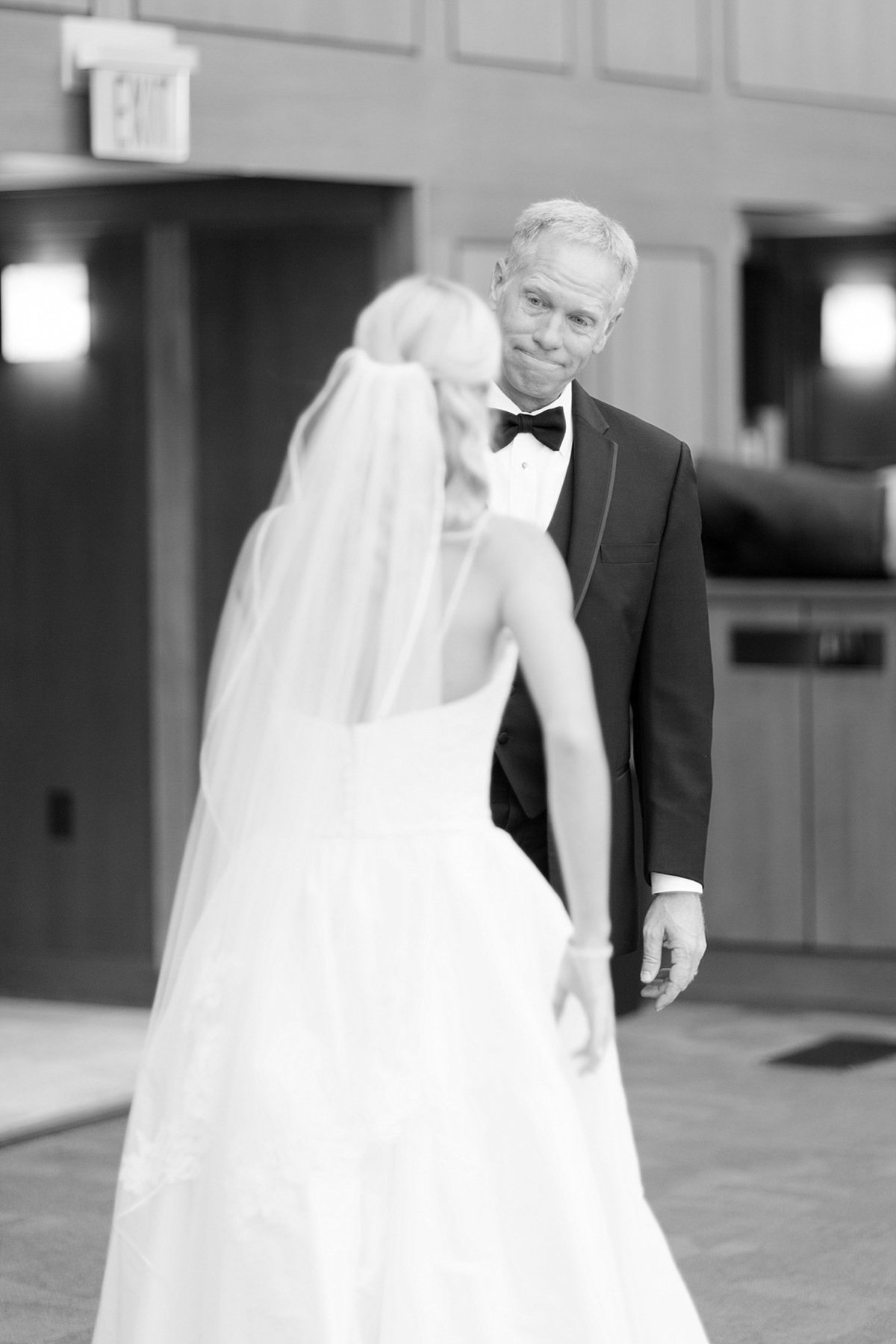 Indianapolis Central Library Wedding_0010