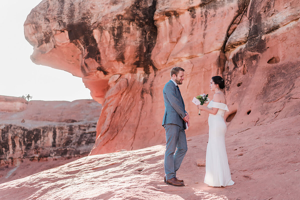 moab-airbnb-elopement_0213