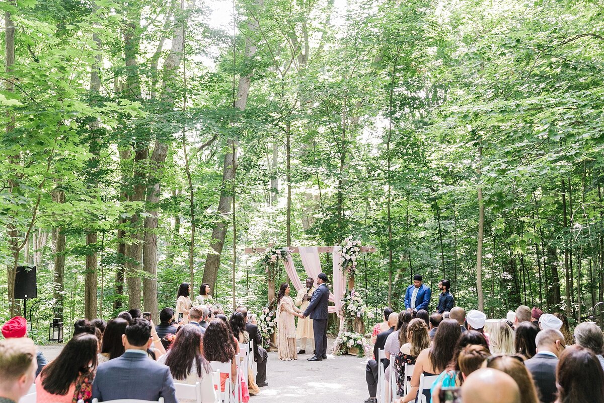 Toronto-Forest-Garden-Wedding-LauraClarkePhotos_0059