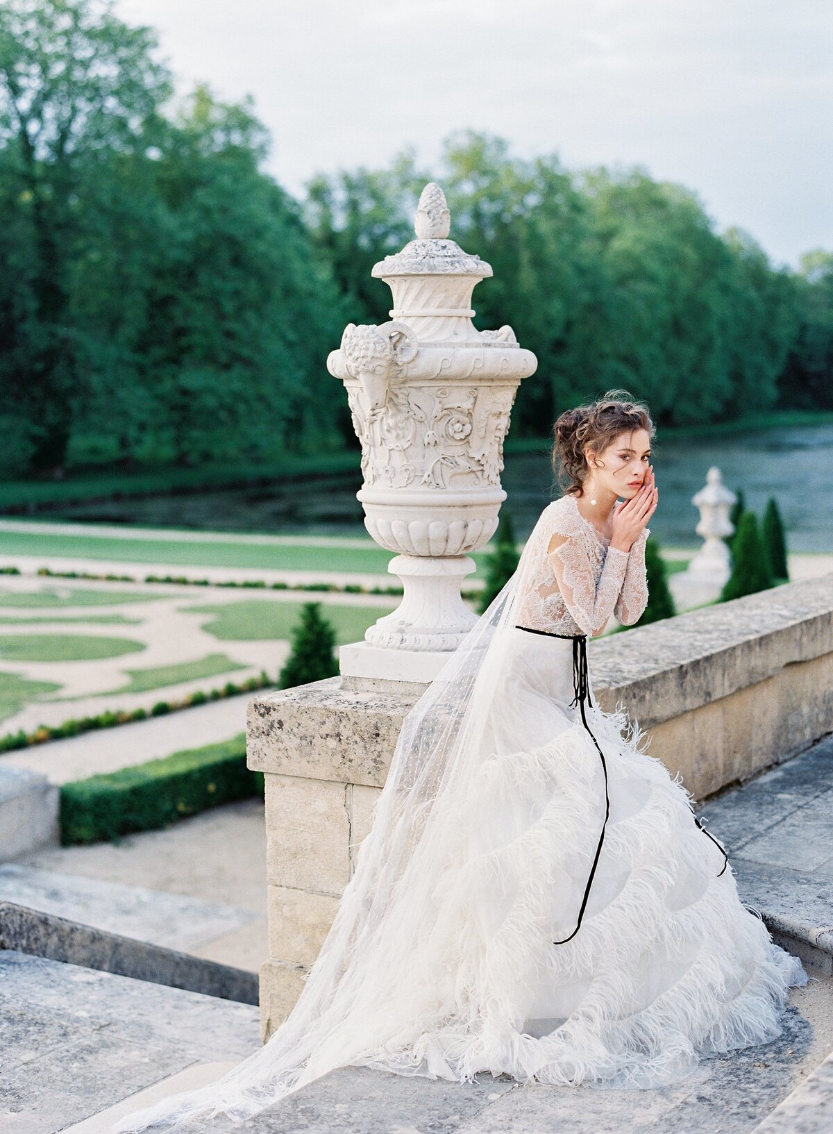 NKT-Events_Wedding-Inspiration-Editorial_Chateau-de-Villette-Bridal_0209