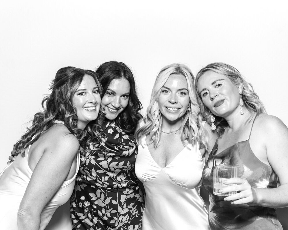 kardashian-glam-photo-booth-hire-3