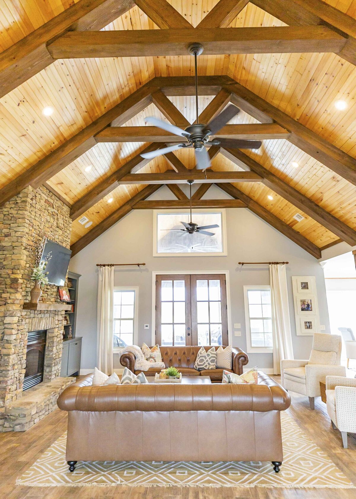 wood-ceilings-beams-family-room6