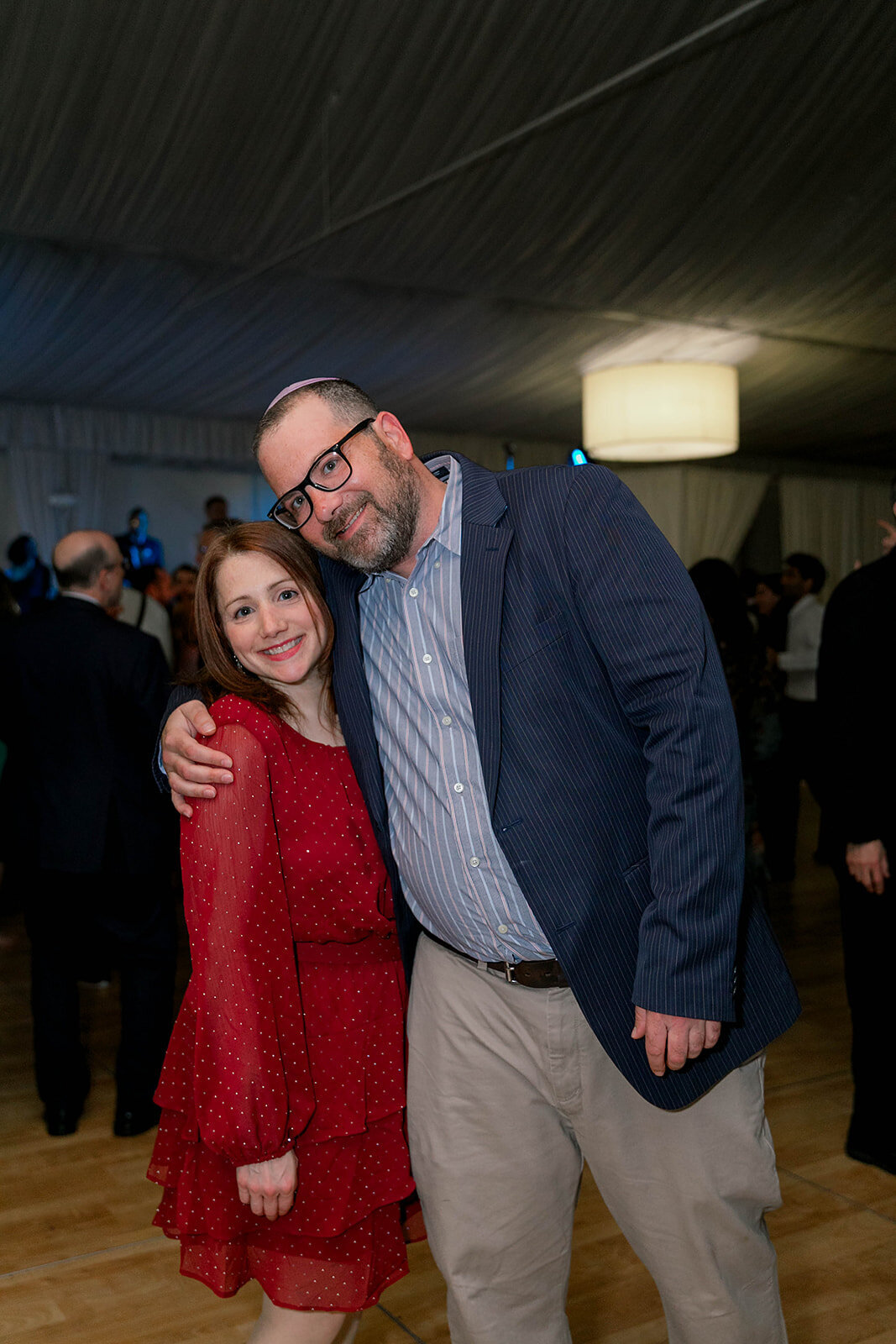 Eliana-Melmed-Photography-Chicago-LosAngeles-Jewish-WeddingPhotography-Dancefloor-00062