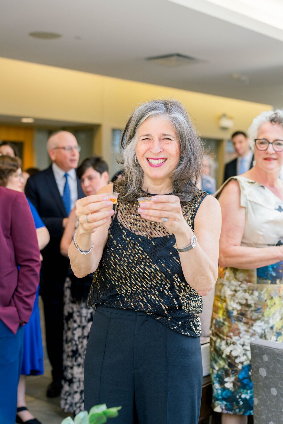 Eliana-Melmed-Photography-Chicago-LosAngeles-Jewish-WeddingPhotography-ShulaNoah-Tisch-00119